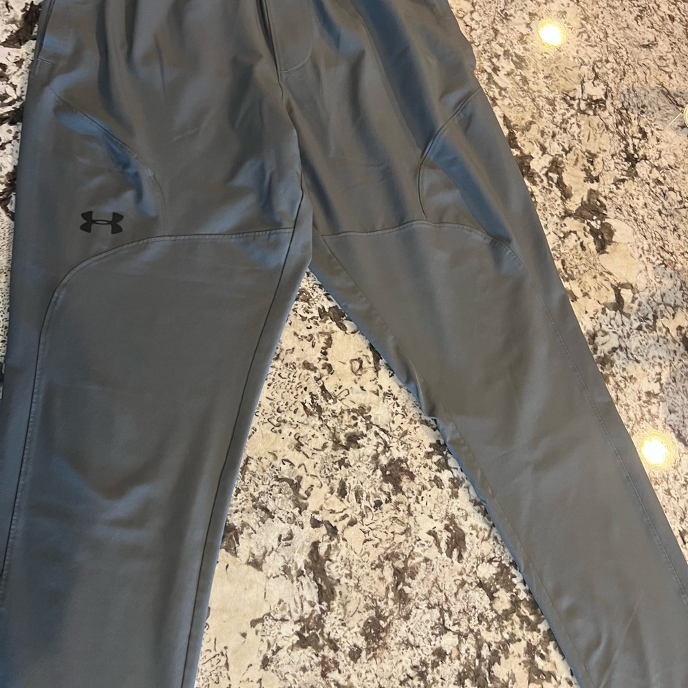 Men’s Under Armour Unstoppable Tapered Pants